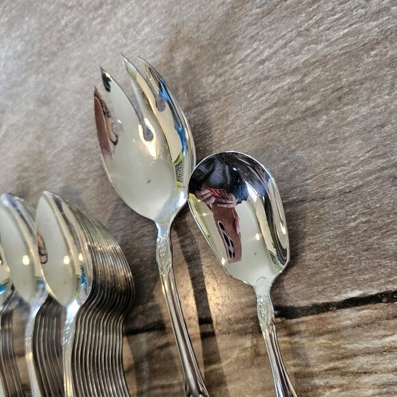 36 Pc Lot Of Vintage Royal Baroque‎ Stainless Imperial USA Flatware Spoons Forks - Picture 4 of 13